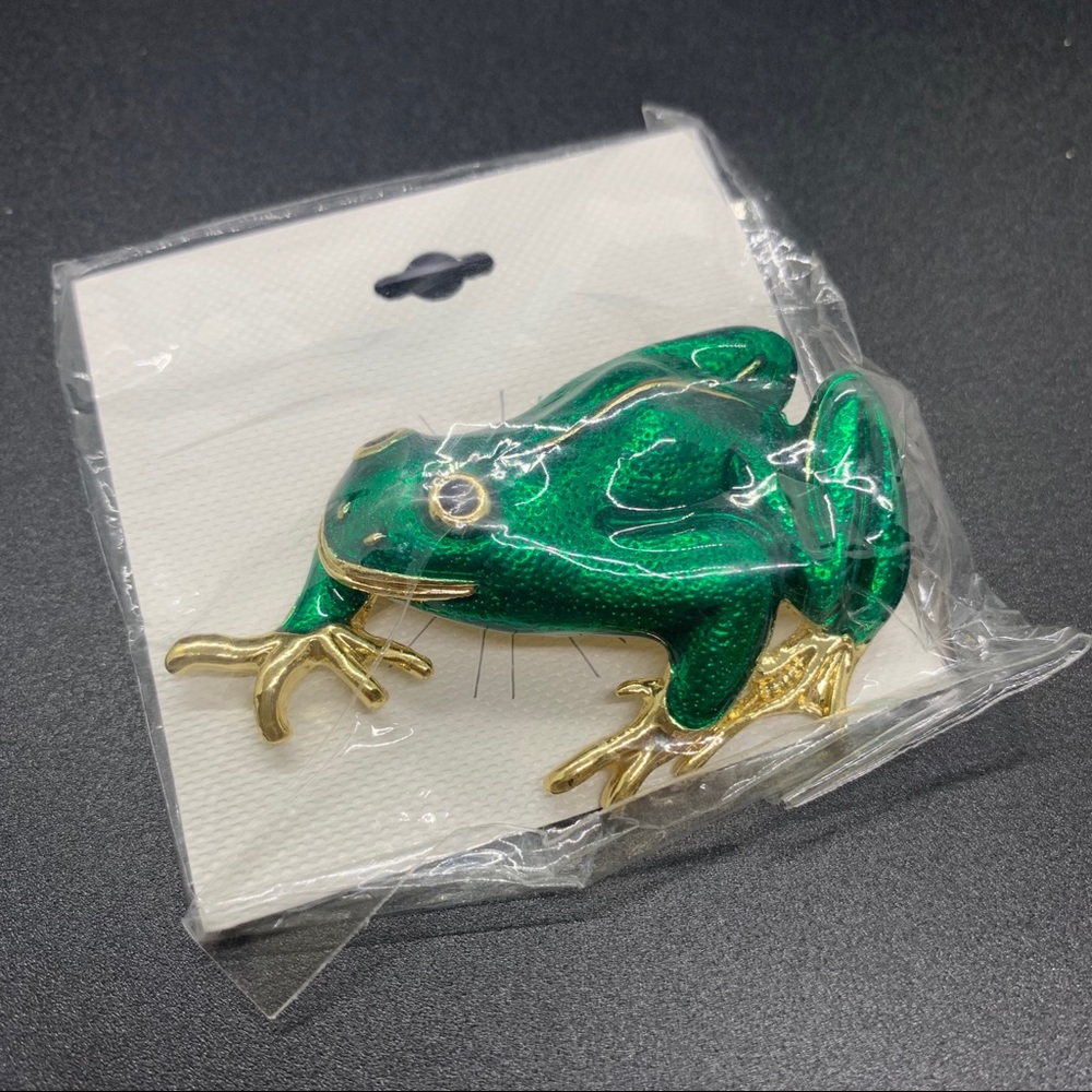 Metallic Green Frog Brooch NIP